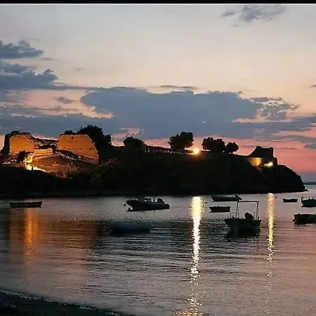 Athena 度假居